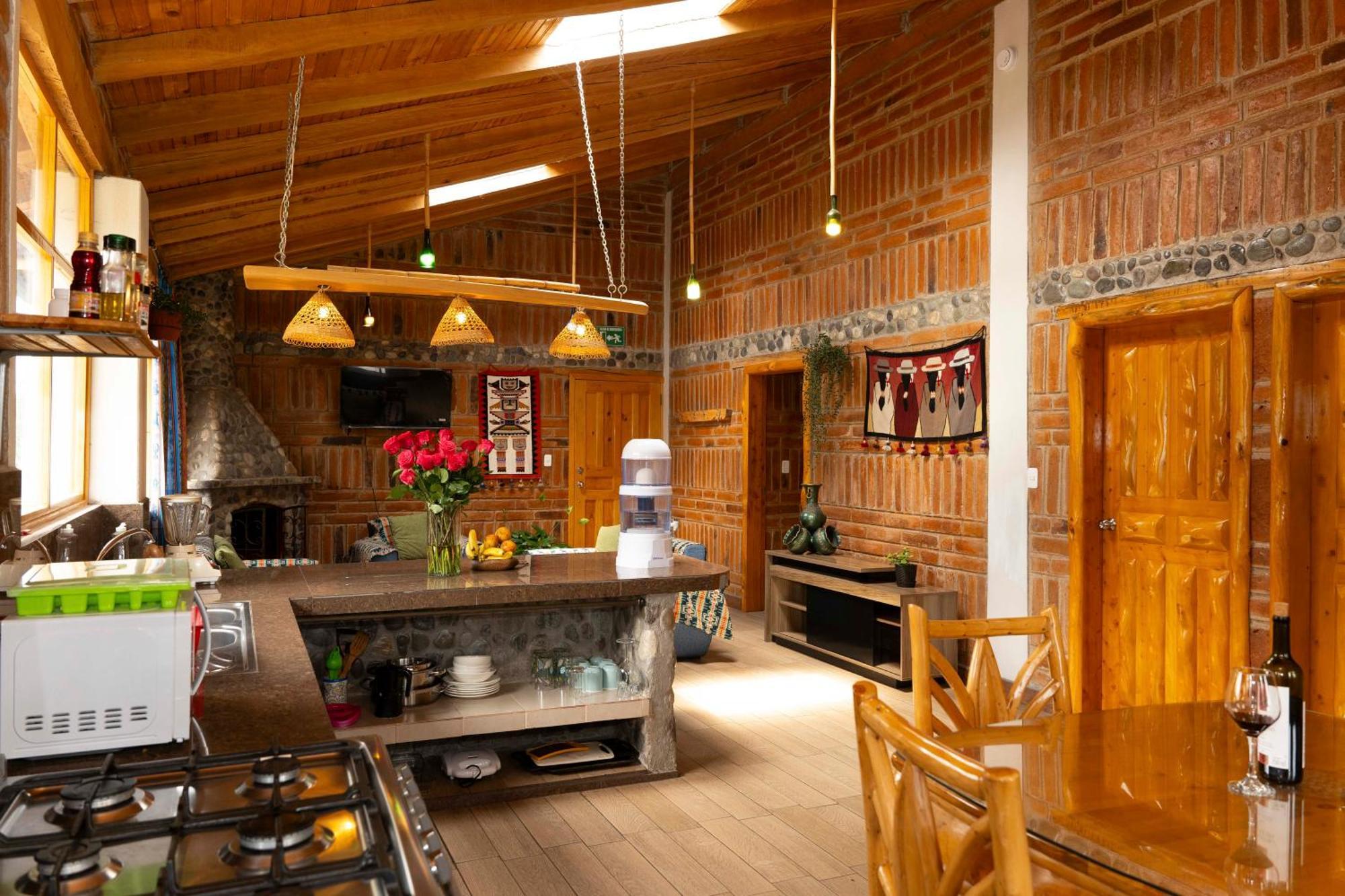 Watzara Wasi Cottage Familiar Camprestre Y Lofts En Cotacachi Extérieur photo